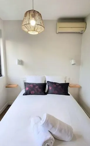 Chic & Garden - Parking - Wifi - Tv Apartamento *