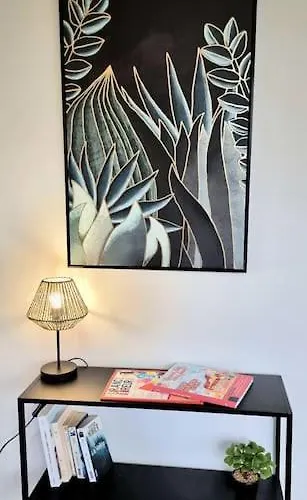 Chic & Garden - Parking - Wifi - Tv